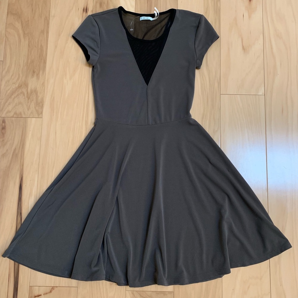 Kimchi Blue Gray Short Sleeve Dress